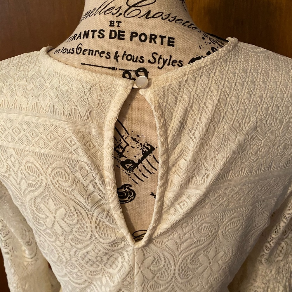WHITE DETAILED DRESS - Picture 4 of 6